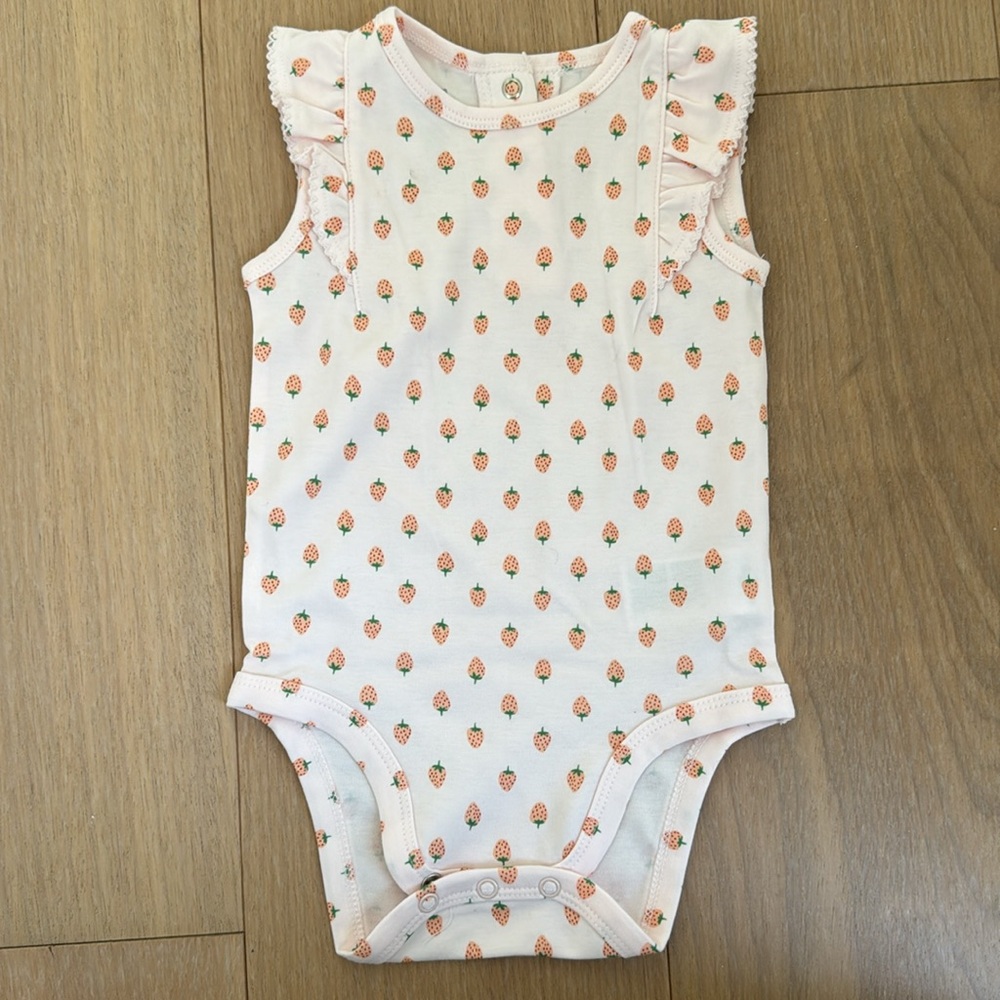 Amazon Basics Onesies- Girls NWOT- Size 18m - Picture 3 of 3